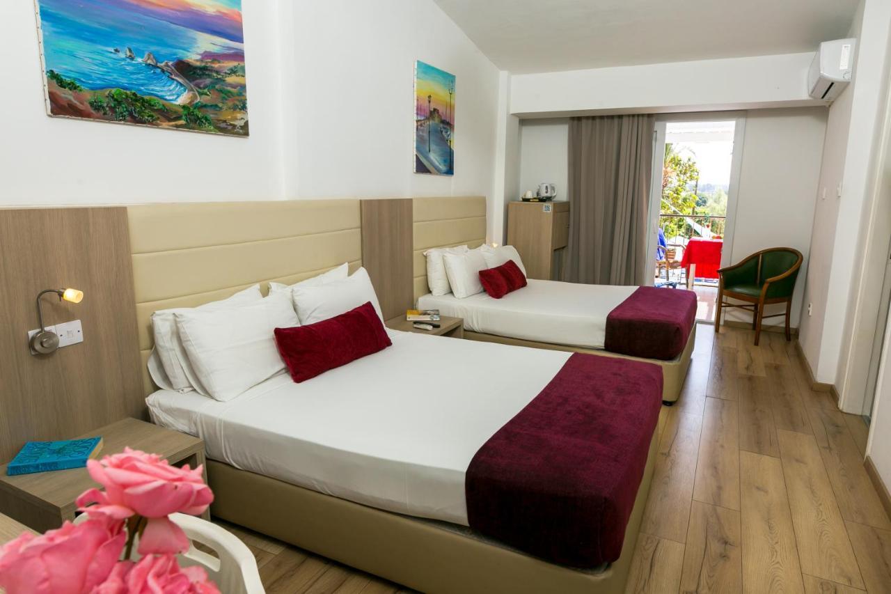 Fitosinn Hotel Geroskipou ภายนอก รูปภาพ