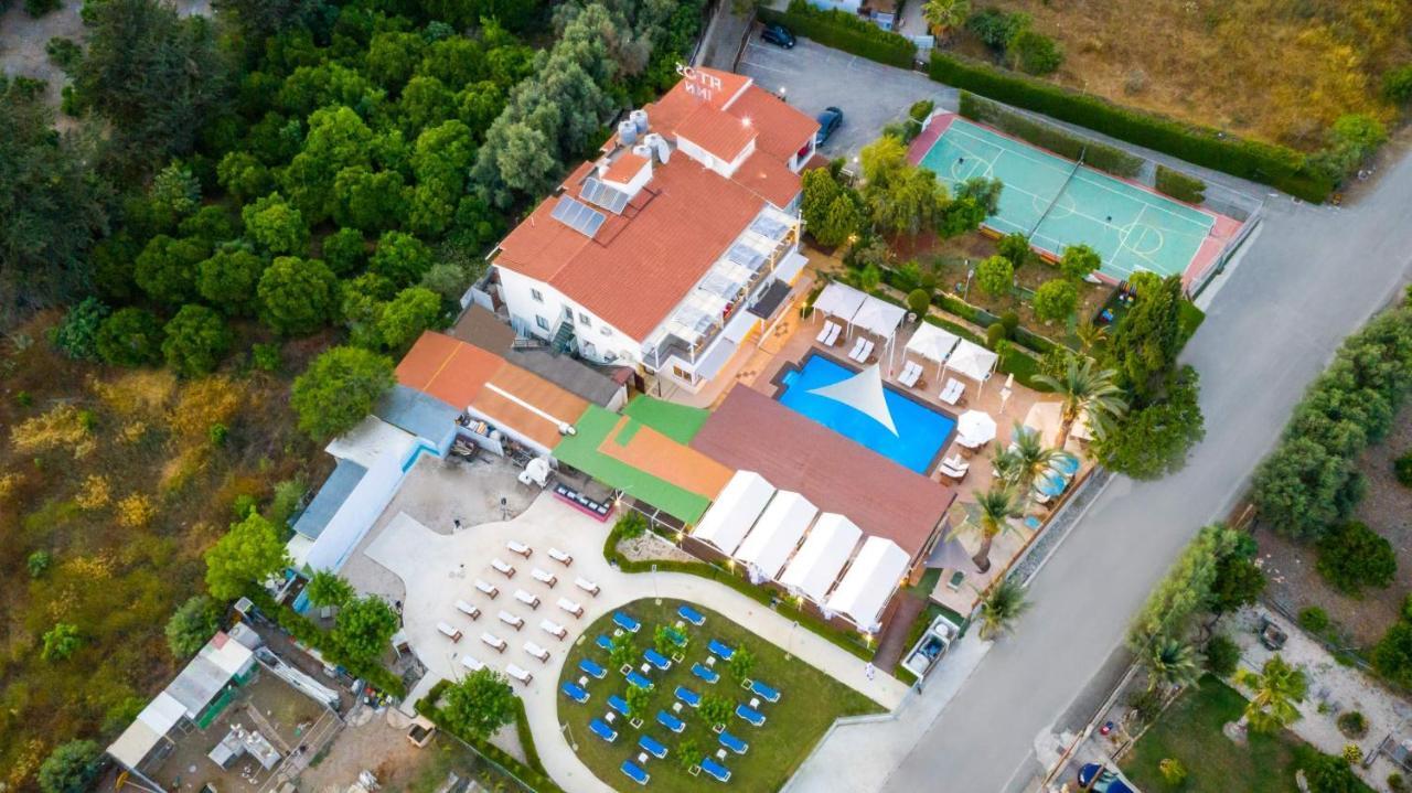 Fitosinn Hotel Geroskipou ภายนอก รูปภาพ